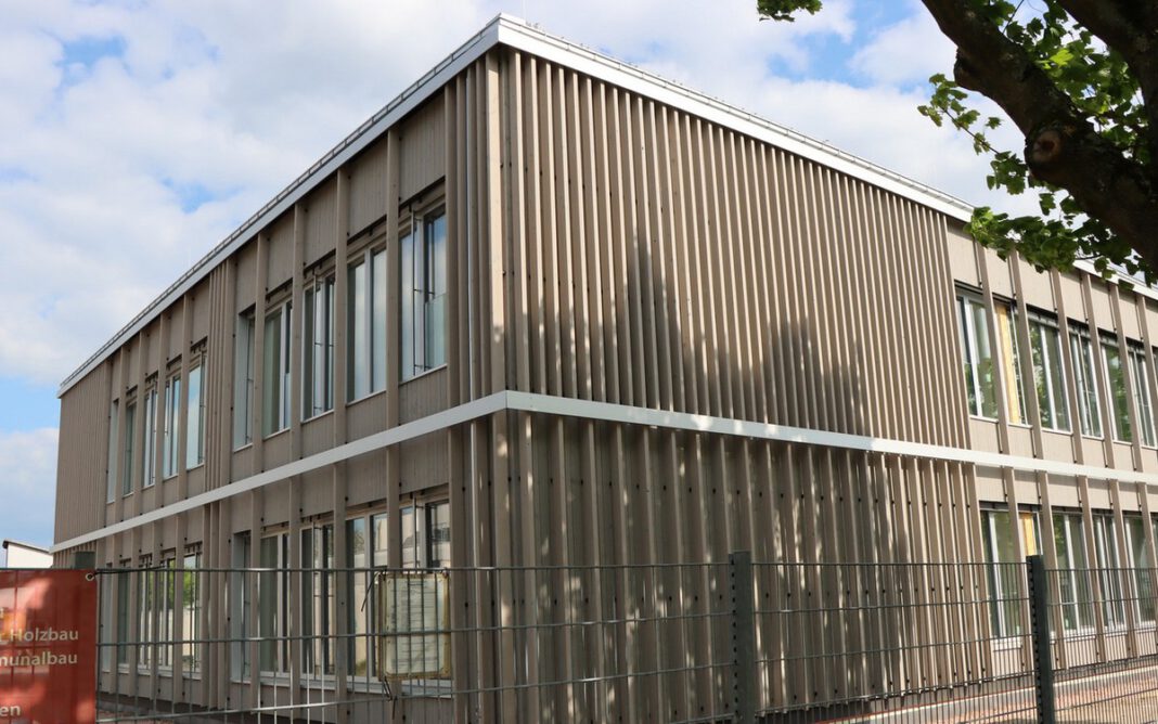 Kreis Groß-Gerau erweitert Schulkapazitäten und richtet Interimsmensa ein Kreis Groß-Gerau erweitert Schulkapazitäten und richtet Interimsmensa ein