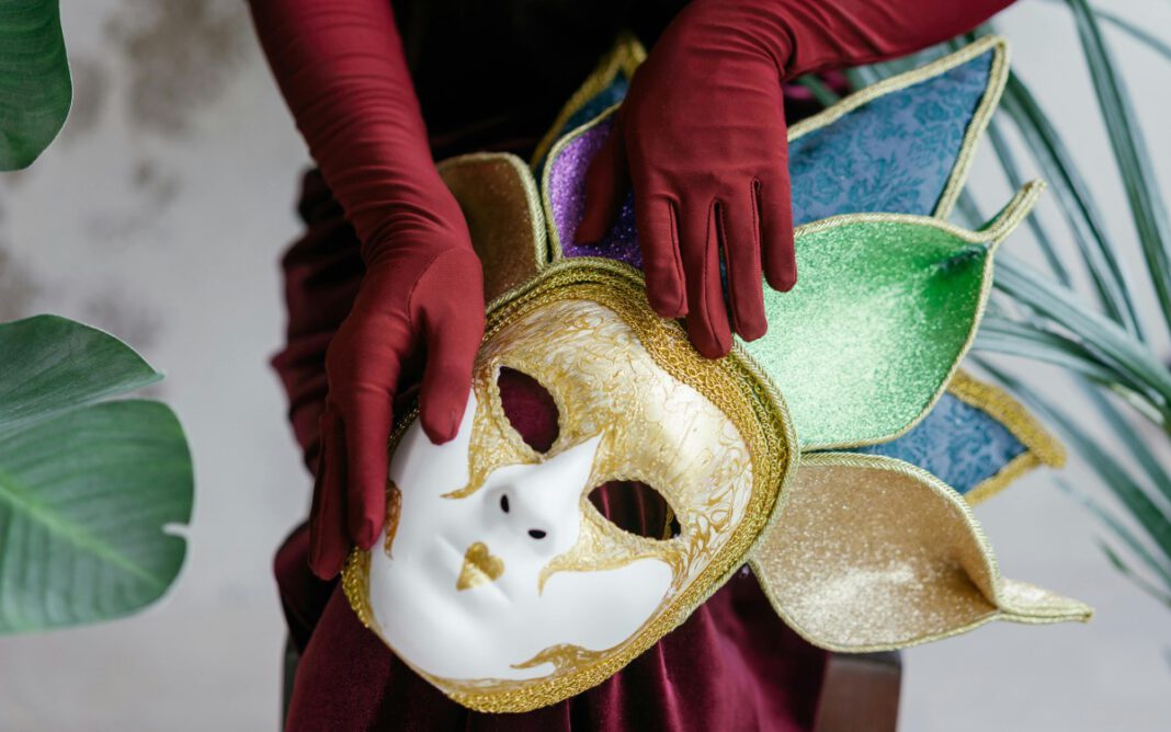 Rathausschlüssel im Blick: Karnevalsvereine wollen Rathaus in Darmstadt erstürmen